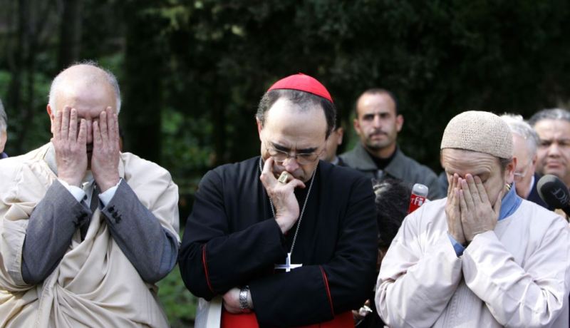 القضاء الجزائري يقوم بعمله بطريقة عادية