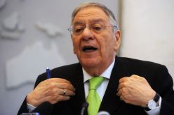 «الأفلان هو القوة الأولى.. واللي ما عجبوش الحــــال يشـــرب دوليبـــران!»