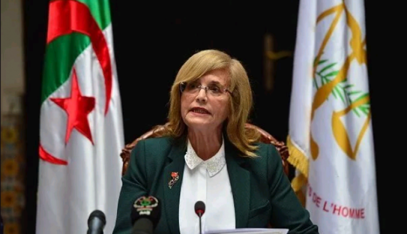 التقرير السنوي لحقوق الإنسان سيرفع لرئيس الجمهورية قبل 6 جانفي المقبل