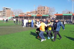 بوفاريك تقتسم النقاط مع سكيكدة وسط أحداث عنف وإصابات في صفوف رجال الأمن والأنصار