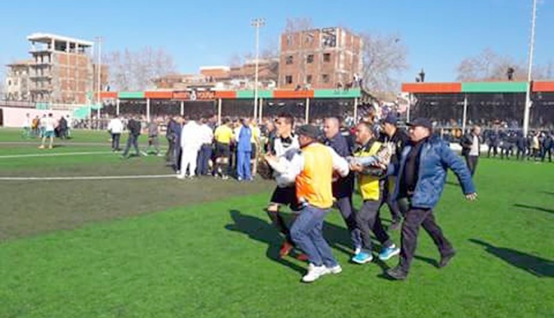 بوفاريك تقتسم النقاط مع سكيكدة وسط أحداث عنف وإصابات في صفوف رجال الأمن والأنصار