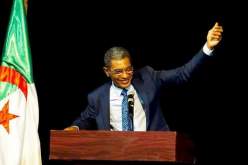 “أحمد بخيت” في أمسية شعرية غدا بقاعة الموقار