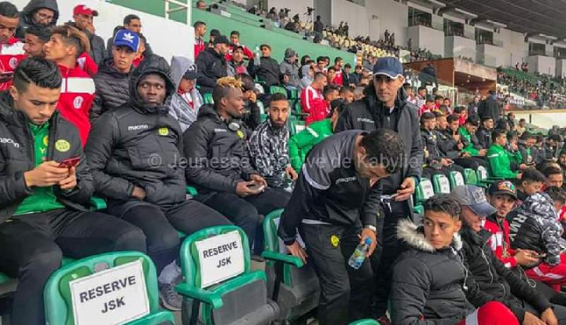 شبيبة القبائل ضيف شرف مباراة الفتح الرباطي أمام الرجاء