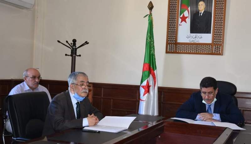 المصادقة على مشروع مرسوم إنشاء ديوان تطوير الزراعات الصناعية في المناطق الصحراوية