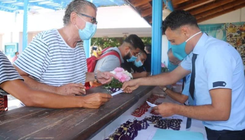 بالصور.. توجيه 640 مواطنا قادما من إسبانيا إلى المركبين السياحيين الأندلسيات ونيوبيتش