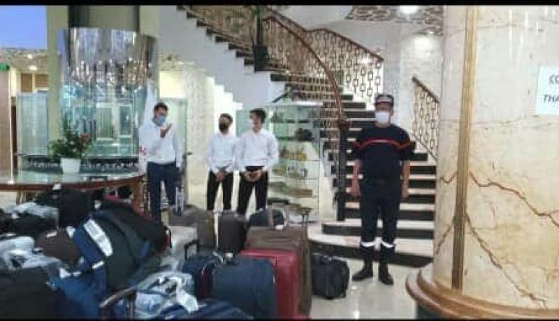مستغانم.. تحويل 102 مواطن جزائري قادمين من اوكرانيا لفندق قصر المنصور