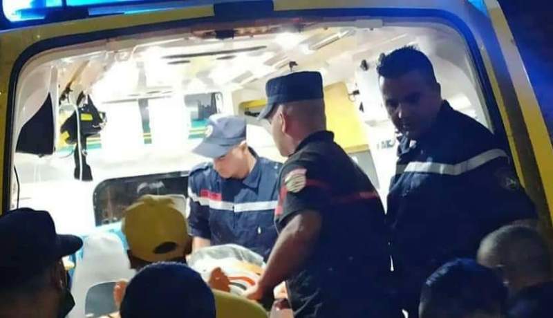 انقاذ شاب سقط بين صخور شاطئ الاخوة الثلاث في مستغانم