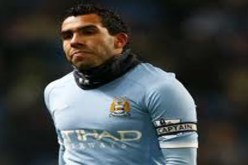 كارلوس تيفيز : مانشيني عاملني مثل الكلب