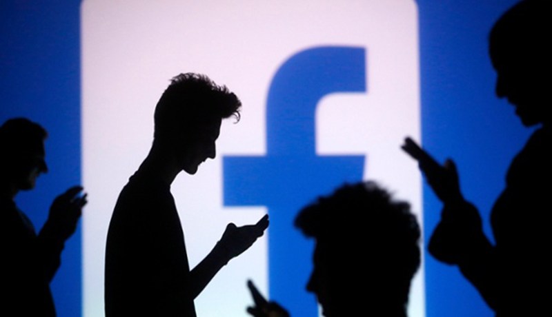 طلبة جامعيون ضمن عصابة تطيح بضحاياها عبرالفايسبوك باستعمال إسم إيمان