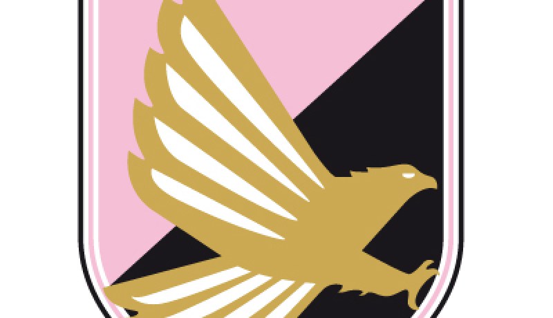 إذاعة  24  الإيطالية: نادي باليرمو للبيع بداعي الإفلاس