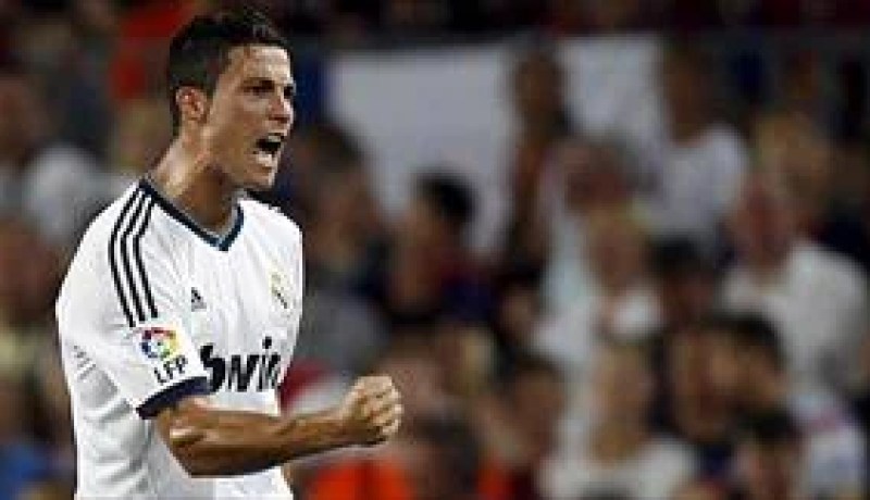 الكشف عن بنود العقد الجديد لرونالدو