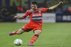 رسميا – تشيلسى يتعاقد مع ظهير مارسيليا