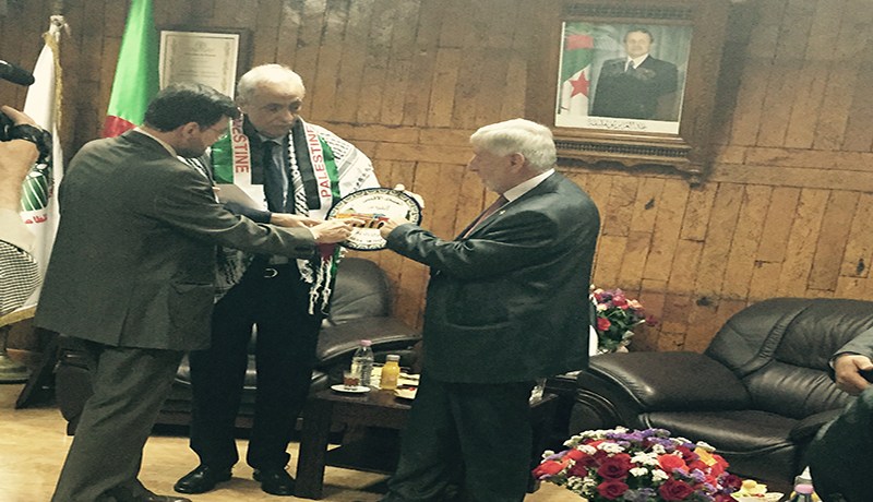 وزير الفلاحة الفلسطيني يكرّم عليوي