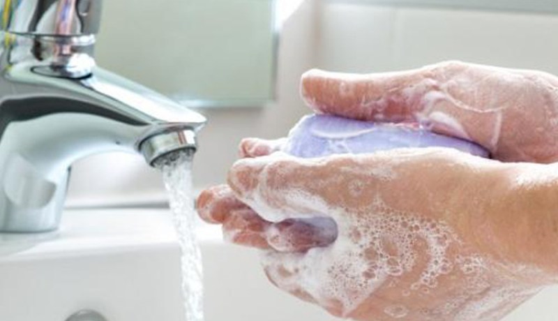 اليوم العالمي لغسل اليدين بشعار: “أنقذوا الأرواح.. نظّفوا أياديكم”