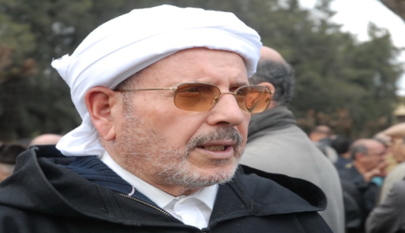'البوليتيك'' من وزارة الشؤون الدينية