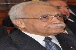السفير الفرنسي عند ڤنايزية