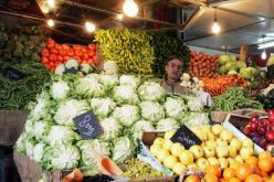 فتح سبعة أسواق جوارية في مستغانم تحسبا لشهر رمضان