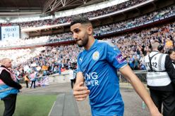 إدارة “ليستر” تُسهل عملية خروج “محرز” !!