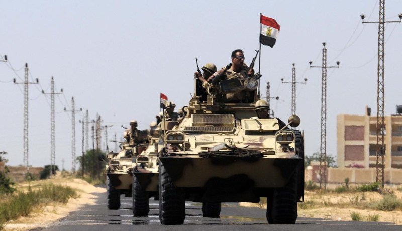 الجيش المصري يقضي على 8 إرهابيين بشمال سيناء