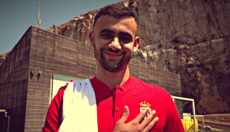 غزال باق في موناكو