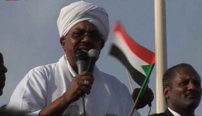 البشير يفتح الحدود مع جنوب السودان