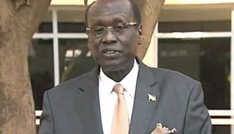 لعمامرة يتحادث مع مساعدة كاتب الدولة الأمريكي المكلفة بالشؤون الافريقية