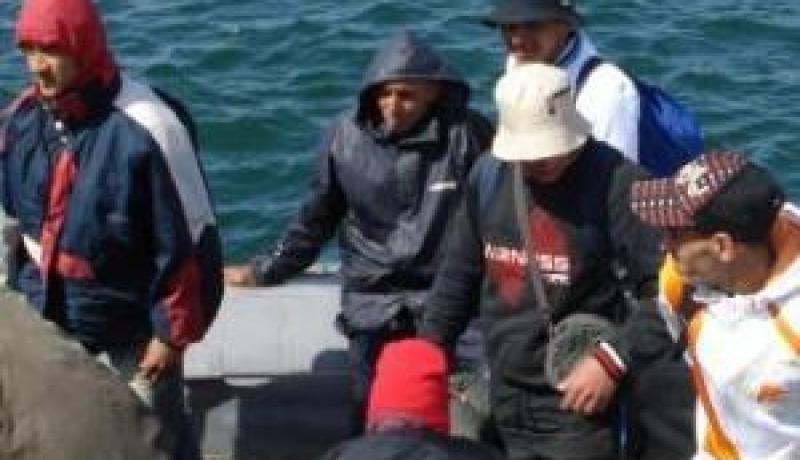 وصـــــول 21''حـــــراڤ'' علـــــى متــــن قاربيـــــن إلـــــى جزيــــرة سردينيــــا