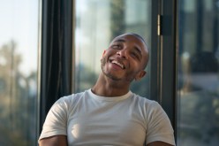 بالفيديو.. براهيمي نجم في شوارع “ليفربول”