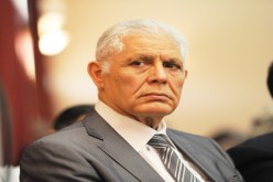 100‬مليون لأستاذ بعد قروض ب‮003‬مليار‮