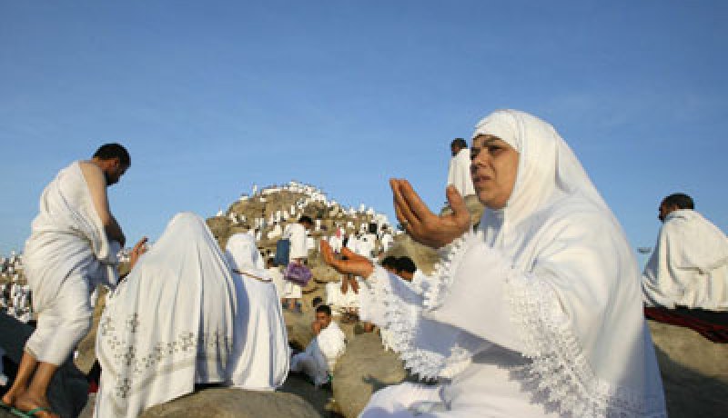وفاة أربعة حجاج جزائريين واصابة آخرين بأمراض عقلية