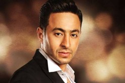 حمادة هلال يغني مجانا لأجل معجبة