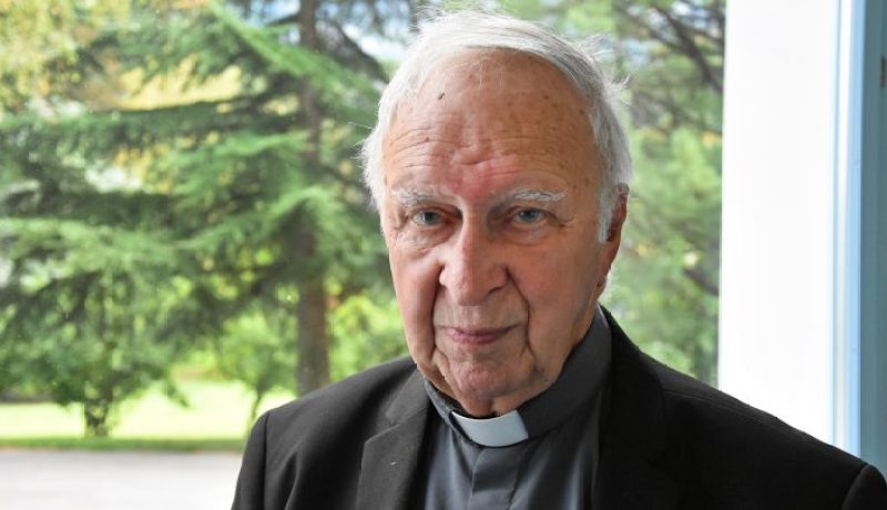 وفاة رمز التسامح.. أسقف الجزائر السابق هنري تيسيي يرحل عن عالمنا