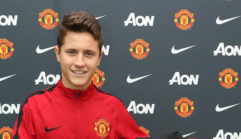 هيريرا خارج مانشستر يونايتد في جانفي