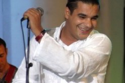 هواري الدوفان يعتزل الراي ويختار طريق التوبة