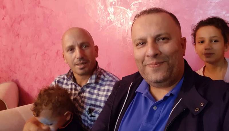 أنيس رحماني يزور “الشيخ النوي” بعد تعرضه لحادث مرور