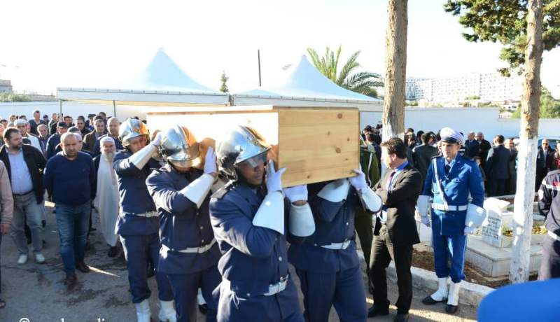 بالصور… تشييع جنازة شقيق سلال