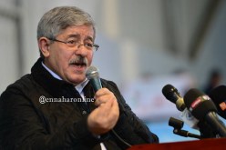 أويحيى يأمر الوزراء والولاة الإلتزام بنفقات الدولة