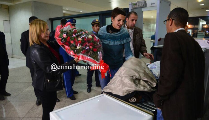 بالصور.. وصول طاقم طارق بن زياد إلى الجزائر