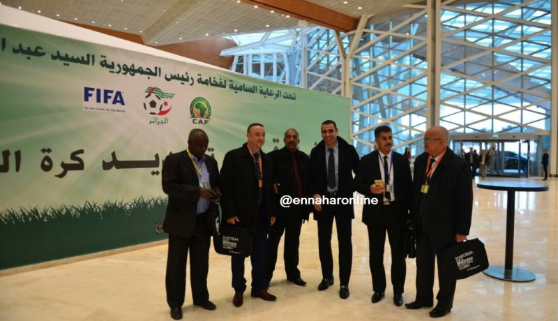 بالصور.. زطشي يُرحب بضيوف ندوة تطوير كرة القدم الجزائرية