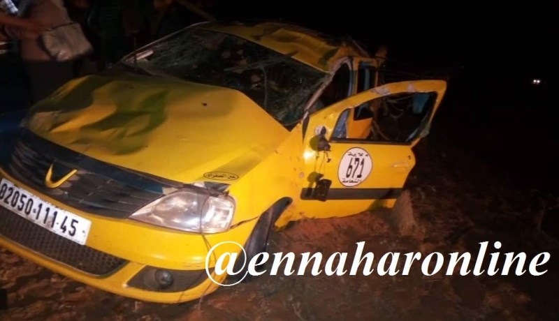7 جرحى في انحراف سيارة أجرة بالنعامة
