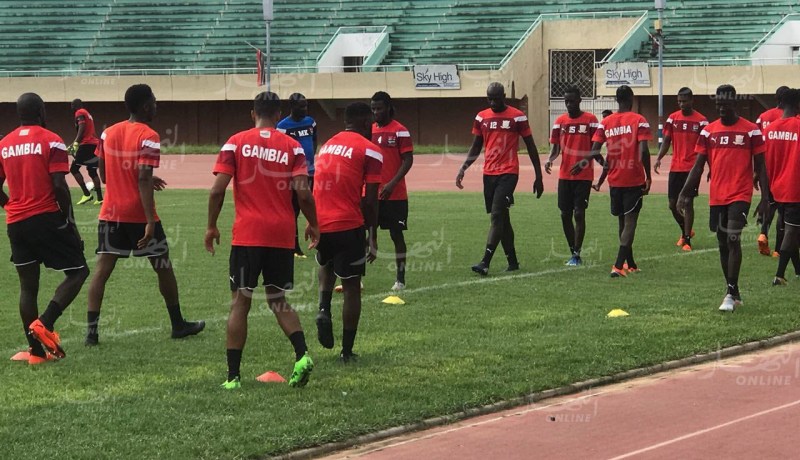بالصور.. منتخب غامبيا يُباشر تحضيراته لمواجهة الخضر