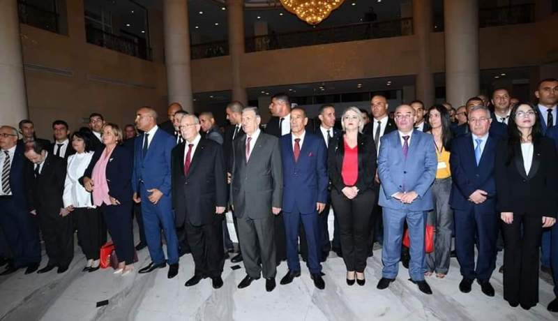 بالصور.. الفريق قايد صالح يشرف على حفل استقبال بنادي الجيش تخليدا لذكرى الإستقلال