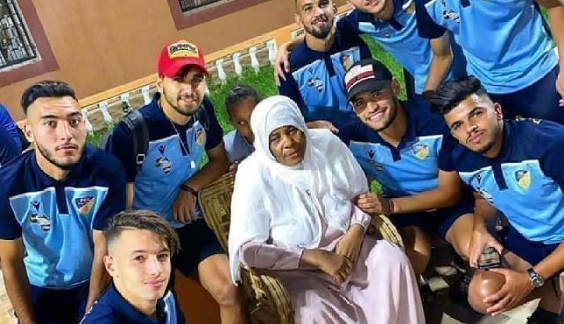 لاعبو بارادو يزورون والدة بوداوي