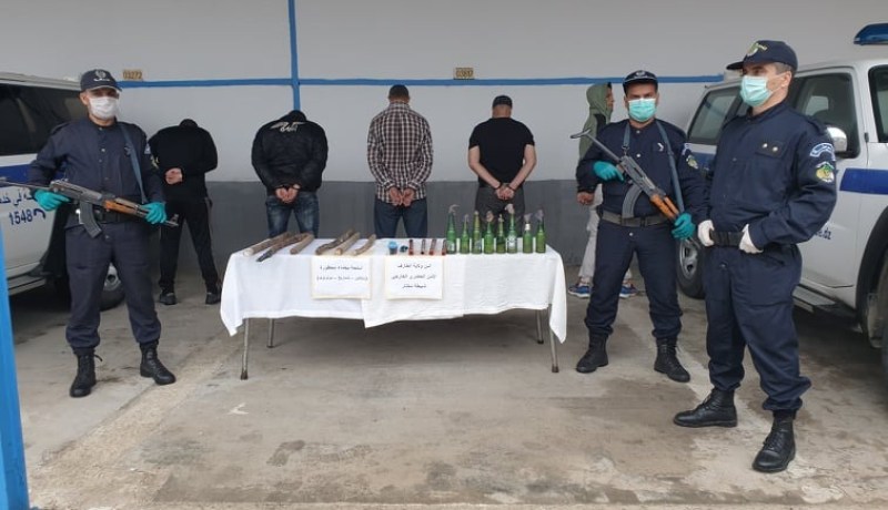 الأمن يطيح بمجموعة أشرار تسطو على المنازل ويسترجع معادن نفيسة بالوادي