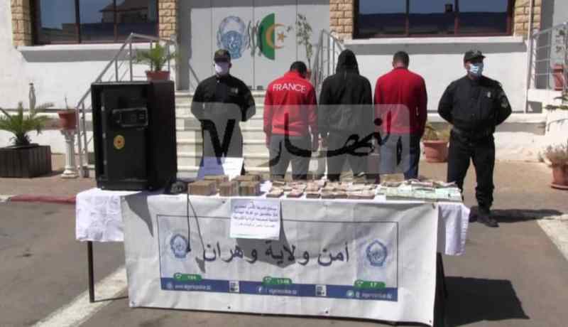 بالصور.. تفكيك شبكة اجرامية سرقت مليار و400 مليون سنتيم من شركة بناء بوهران