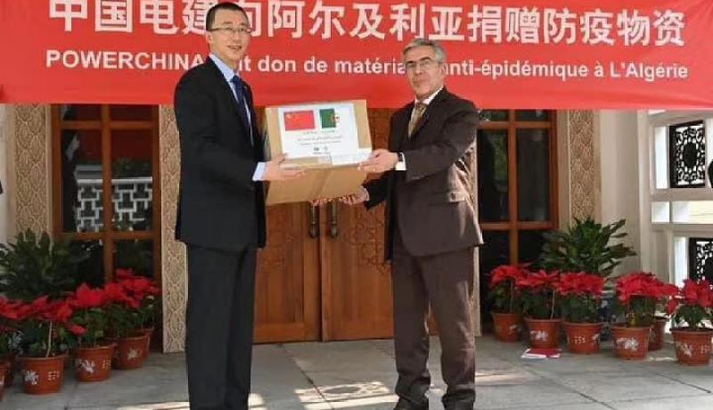 الصين تمنح هبة جديدة من المستلزمات الطبية إلى الجزائر