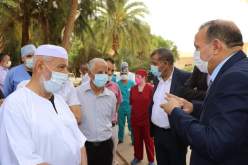 والي غرداية يقوم بزيارة تفقدية لمستشفى ترشين ويستقبل مساعدات الصناعيين