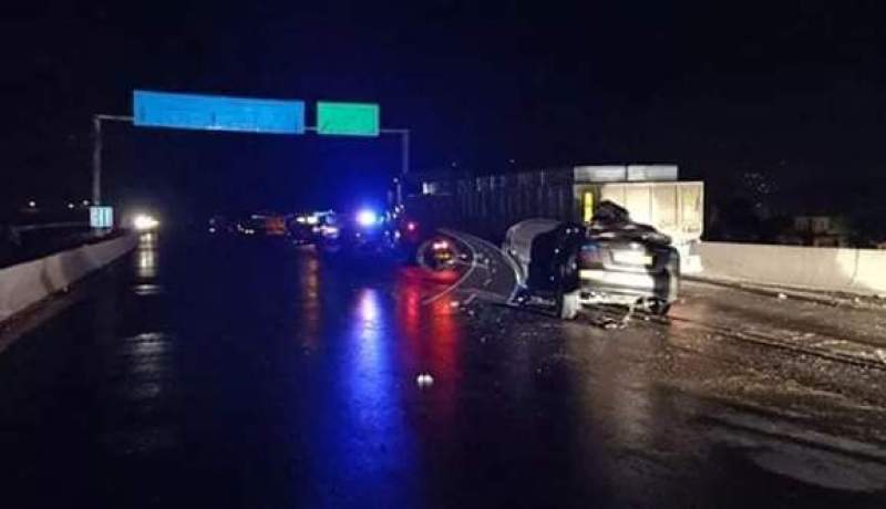 البويرة: وفاة شخصين وإصابة ٱخر بجروح متفاوتة في حادث مرور خطير بالطريق السيّار “شرق_ غرب”