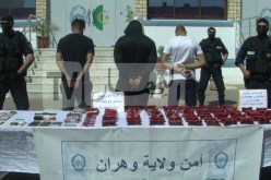 بالصور.. تفكيك شبكة منظمة عابرة للحدود وحجز 19600 “حبة روش” بوهران