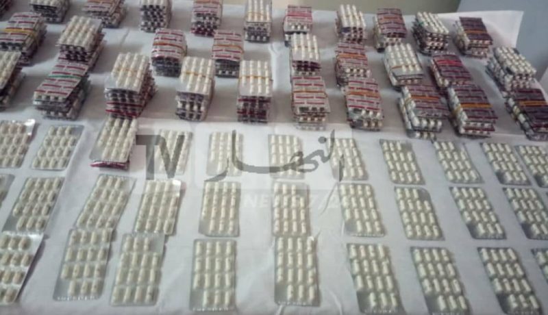 الشلف.. توقيف مروج مخدرات وحجز أزيد من 700 قرص مهلوس